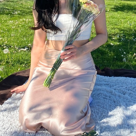 Zipper Side Satin Skirt - Picture 5 of 5